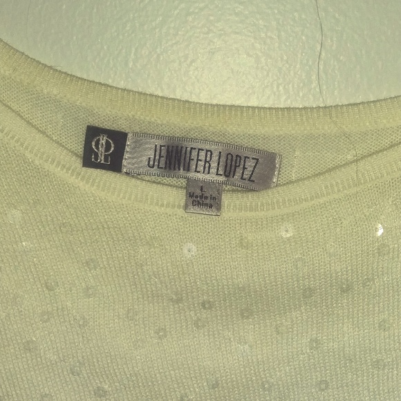 Light weight white/cream sequence blouse/sweater - Picture 1 of 2